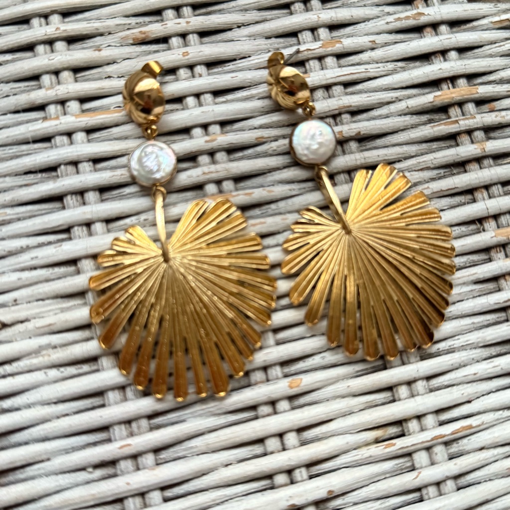 Ettika Gold And Pearl Palm Leaf Earrings 24$